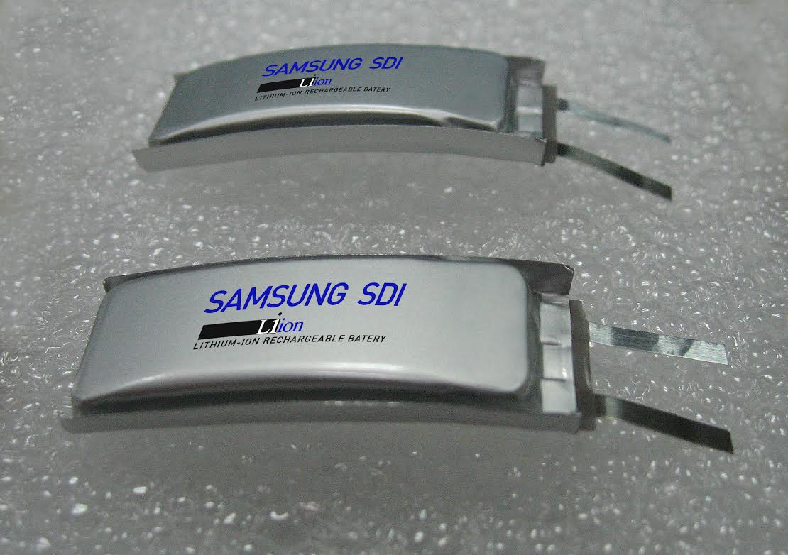 Samsugn-SDI-curved-battery