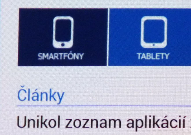 Samsung Galaxy K zoom displej