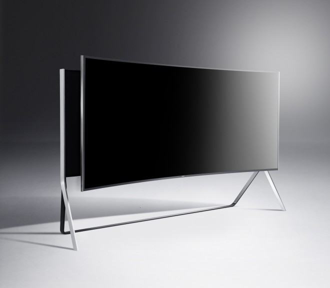 Samsung Bendable UHD TV (105 inch)