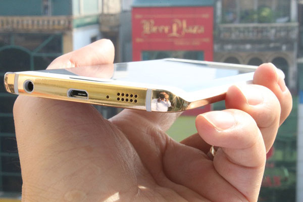 zlatý Galaxy S6 edge