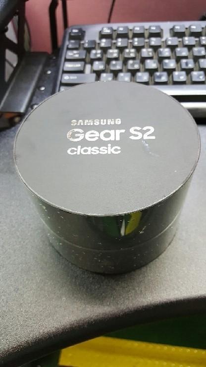 Samsung Gear S2 Classic Box