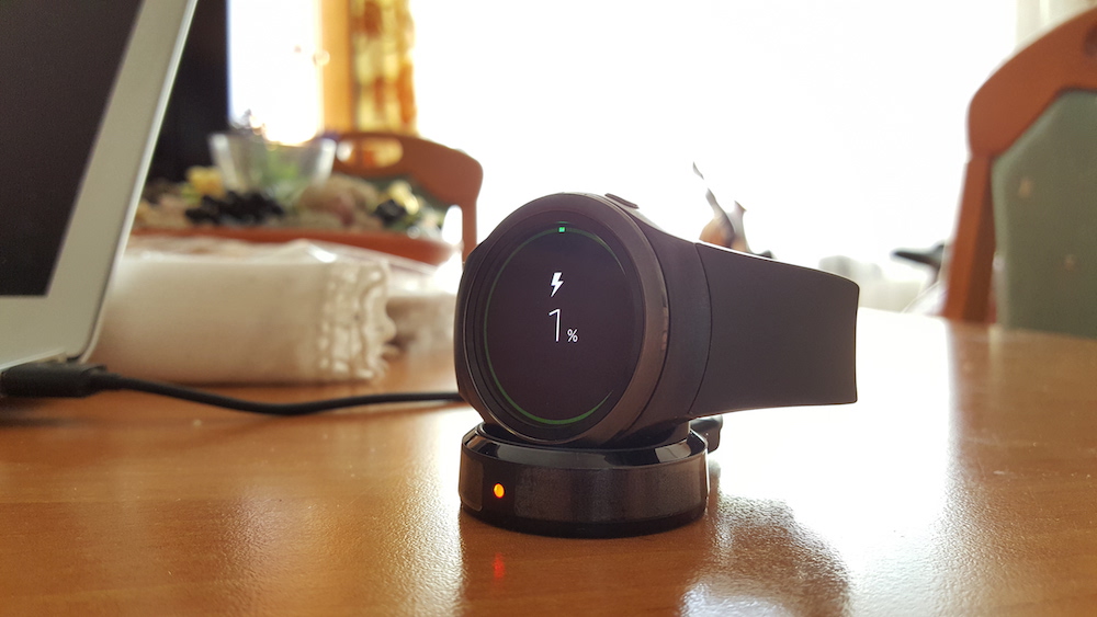 Gear S2 Charging