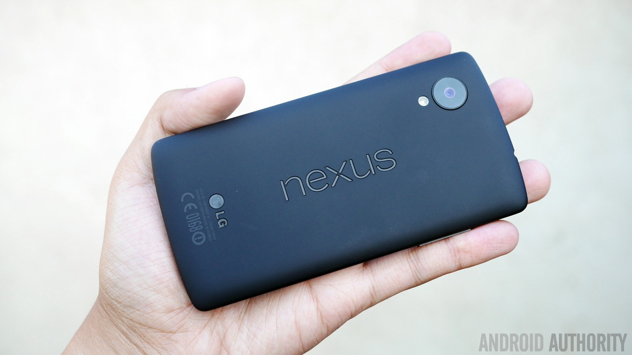 google-nexus-5-black-aa-2