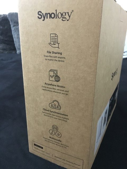 synology-ds218j_produkt-2