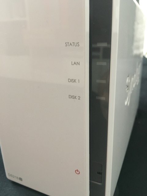 synology-ds218j_produkt-7