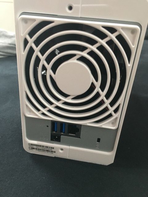synology-ds218j_produkt-9