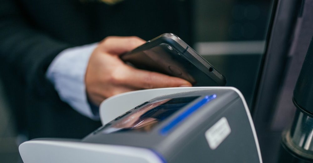 PhonePaymentUnsplash PhonePaymentUnsplash-e1603373806184
