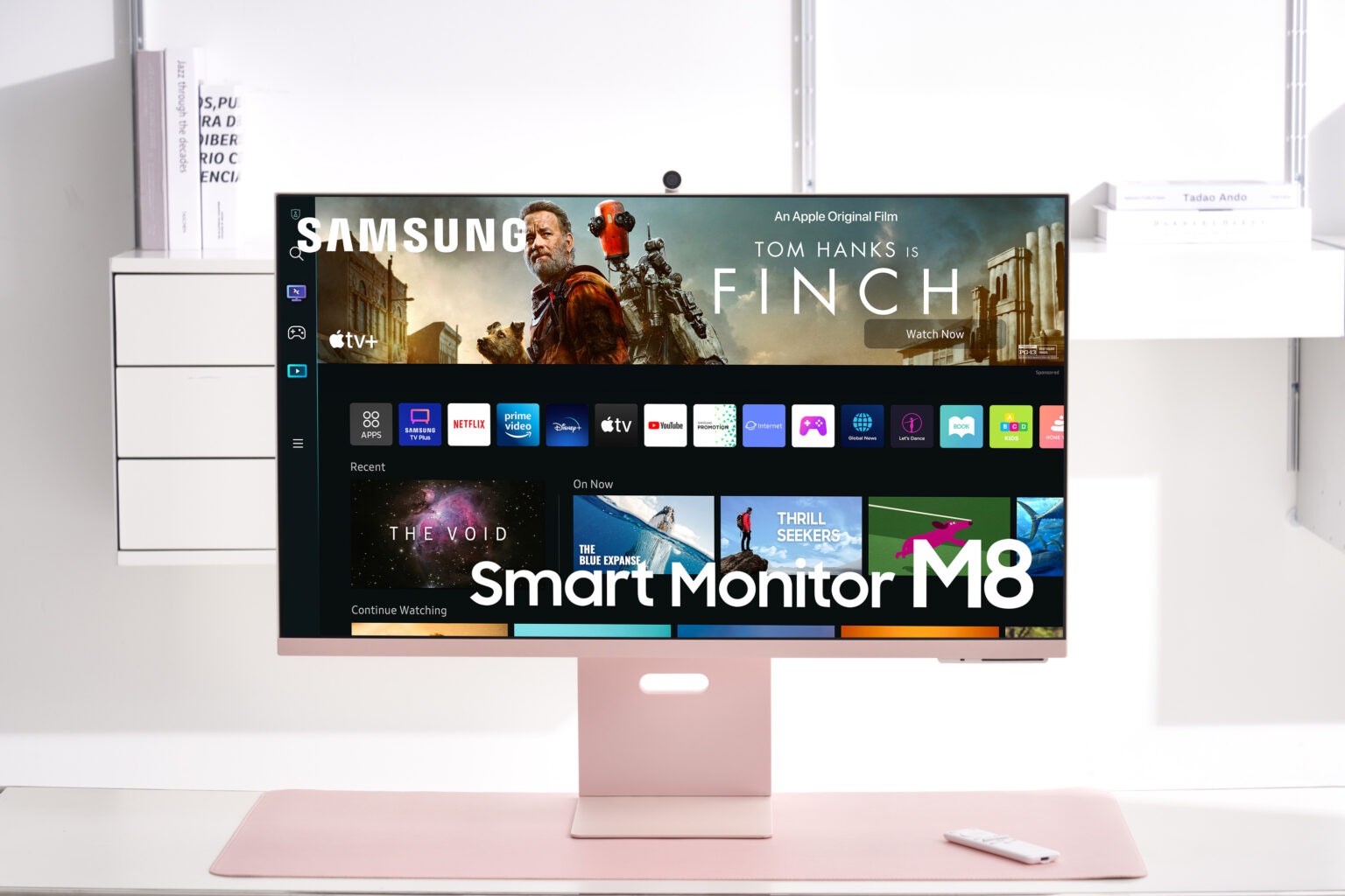 Samsung introduces the new Smart Monitor M9. And thanks to AI, it's ...
