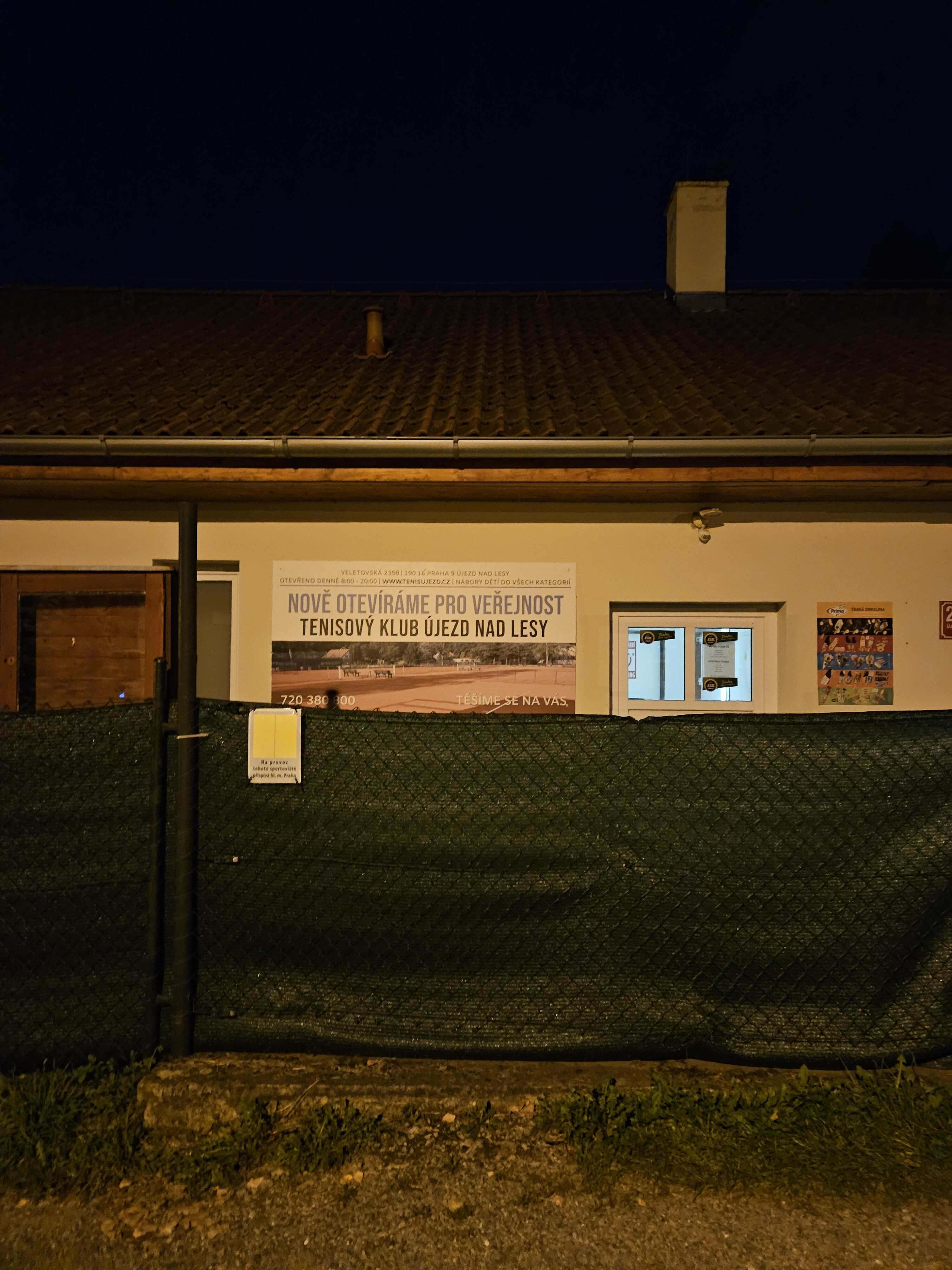 Galaxy Z Fold5 nocni fotky 16