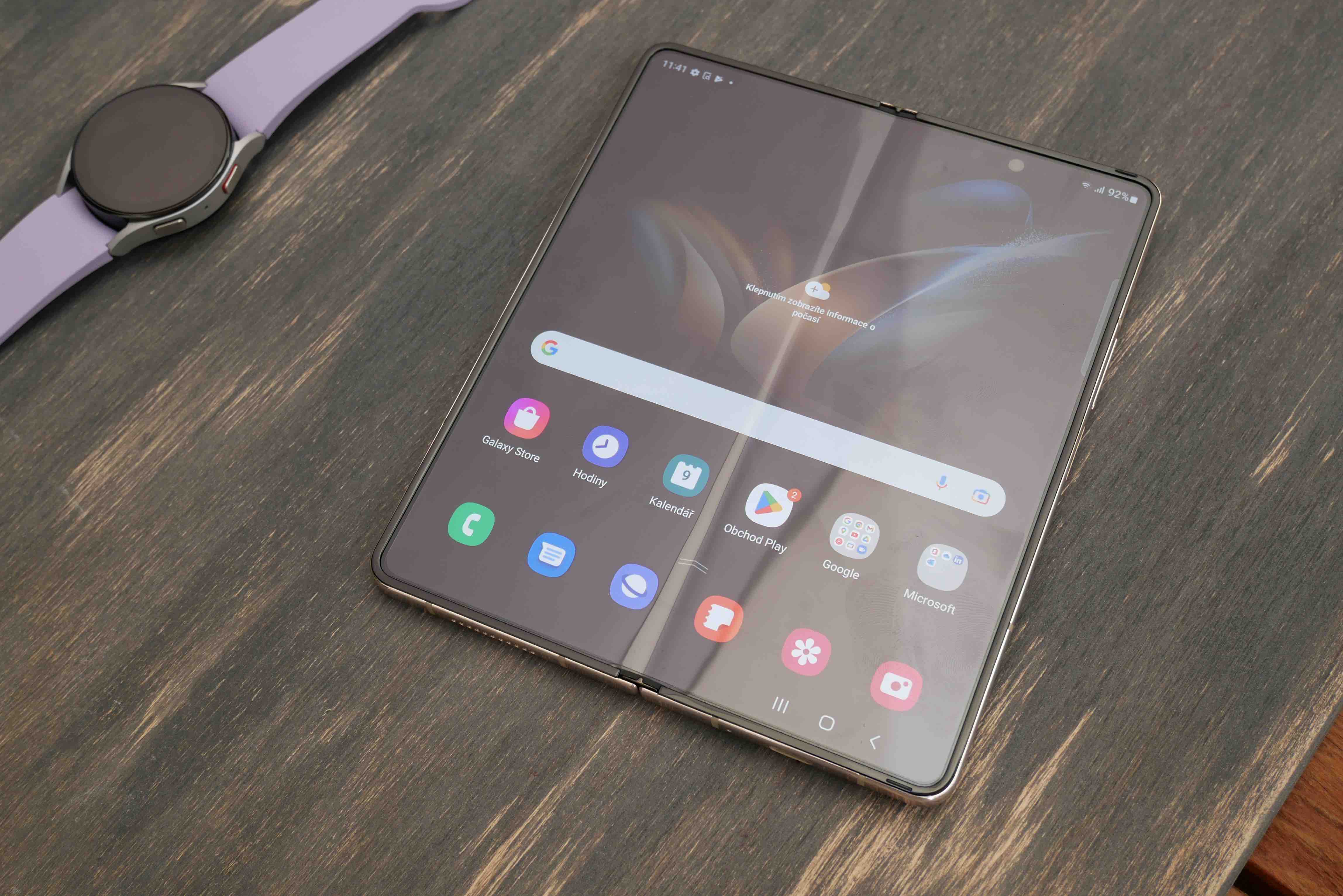 Z fold 4. Samsung Fold 4. Galaxy z Fold 4. Новый самсунг z Fold 4. Galaxy z Fold 4 narxi.