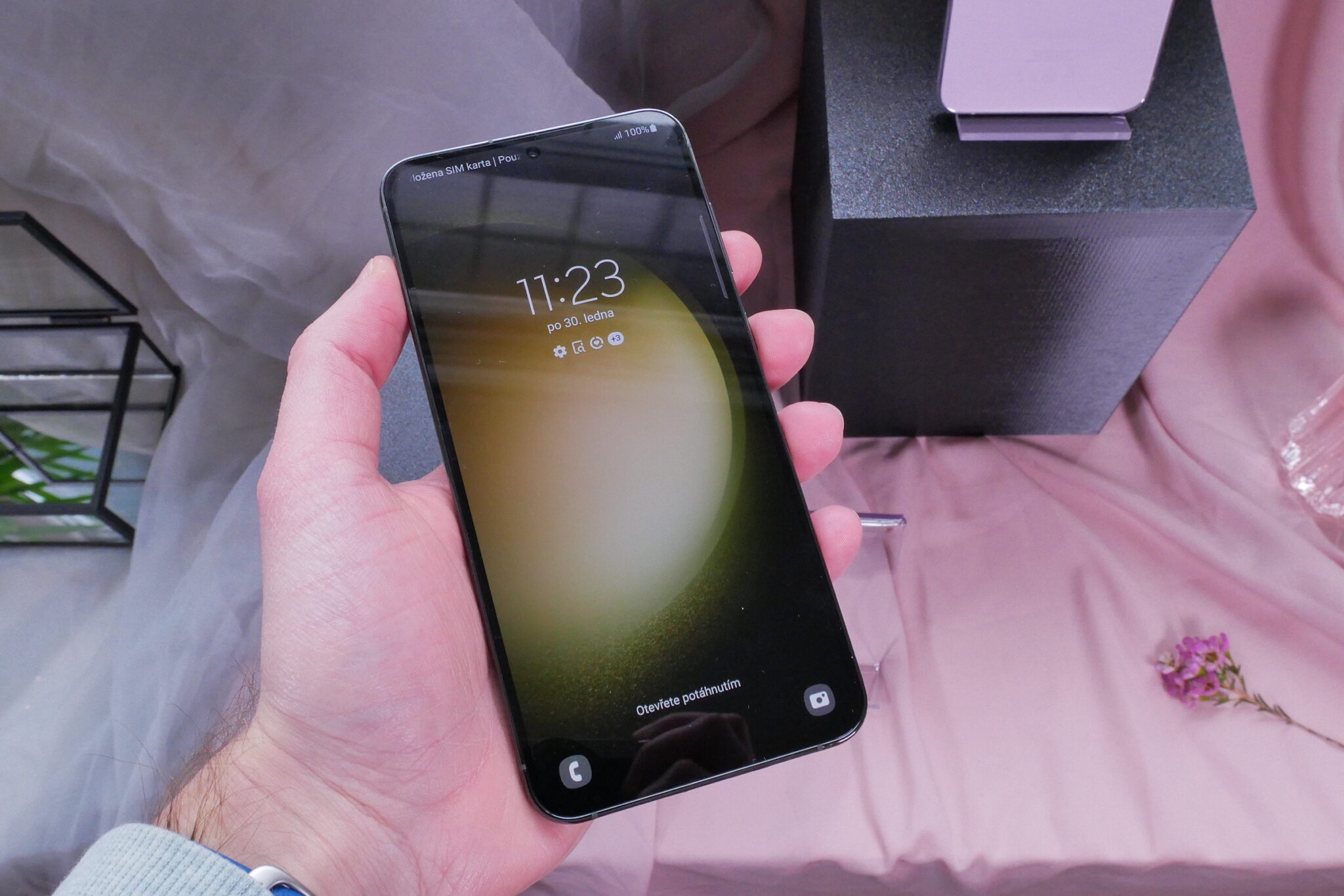 what-charger-do-you-need-for-galaxy-s23-s23-and-s23-ultra-samsung