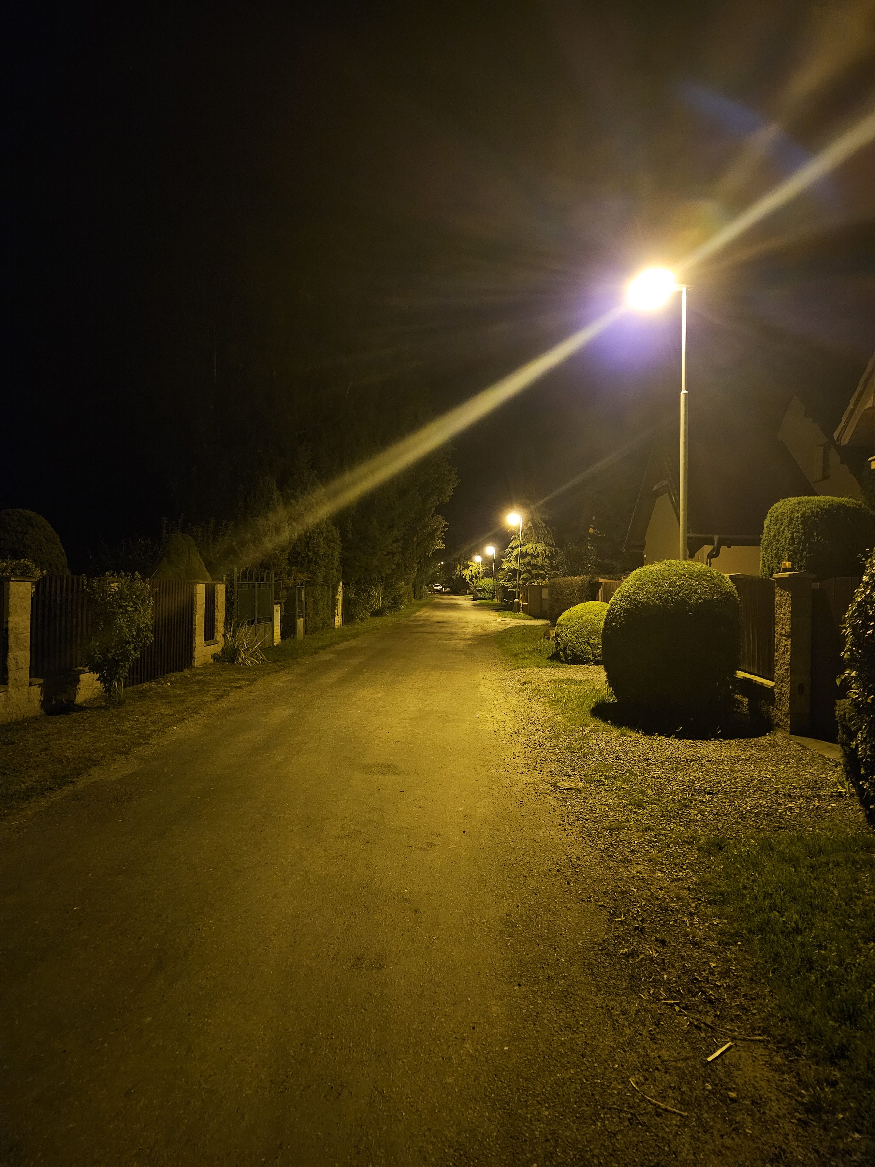 Galaxy Z Fold5 nocni fotky 21