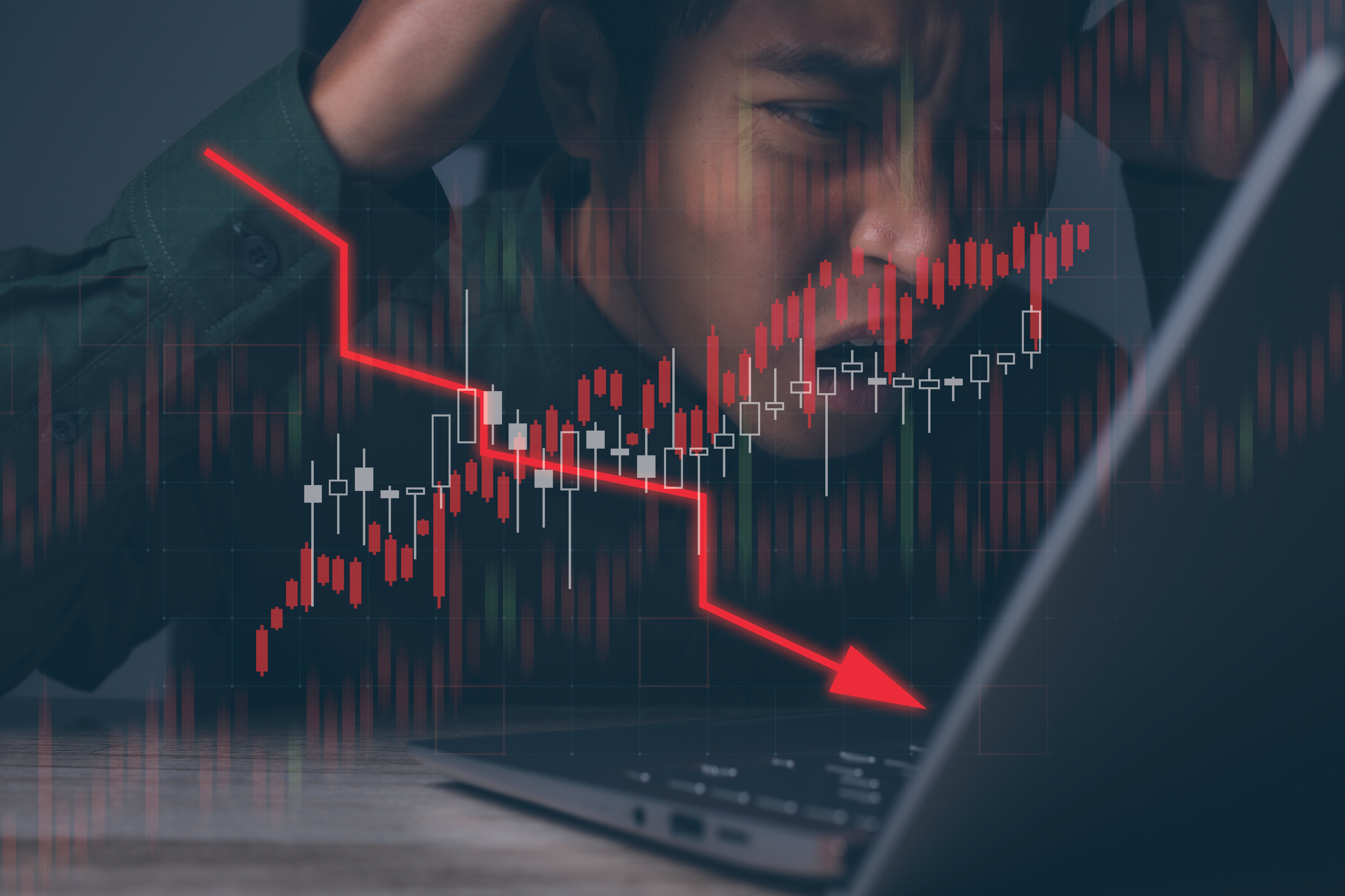 Akcie pod tlakom, meny v pohybe