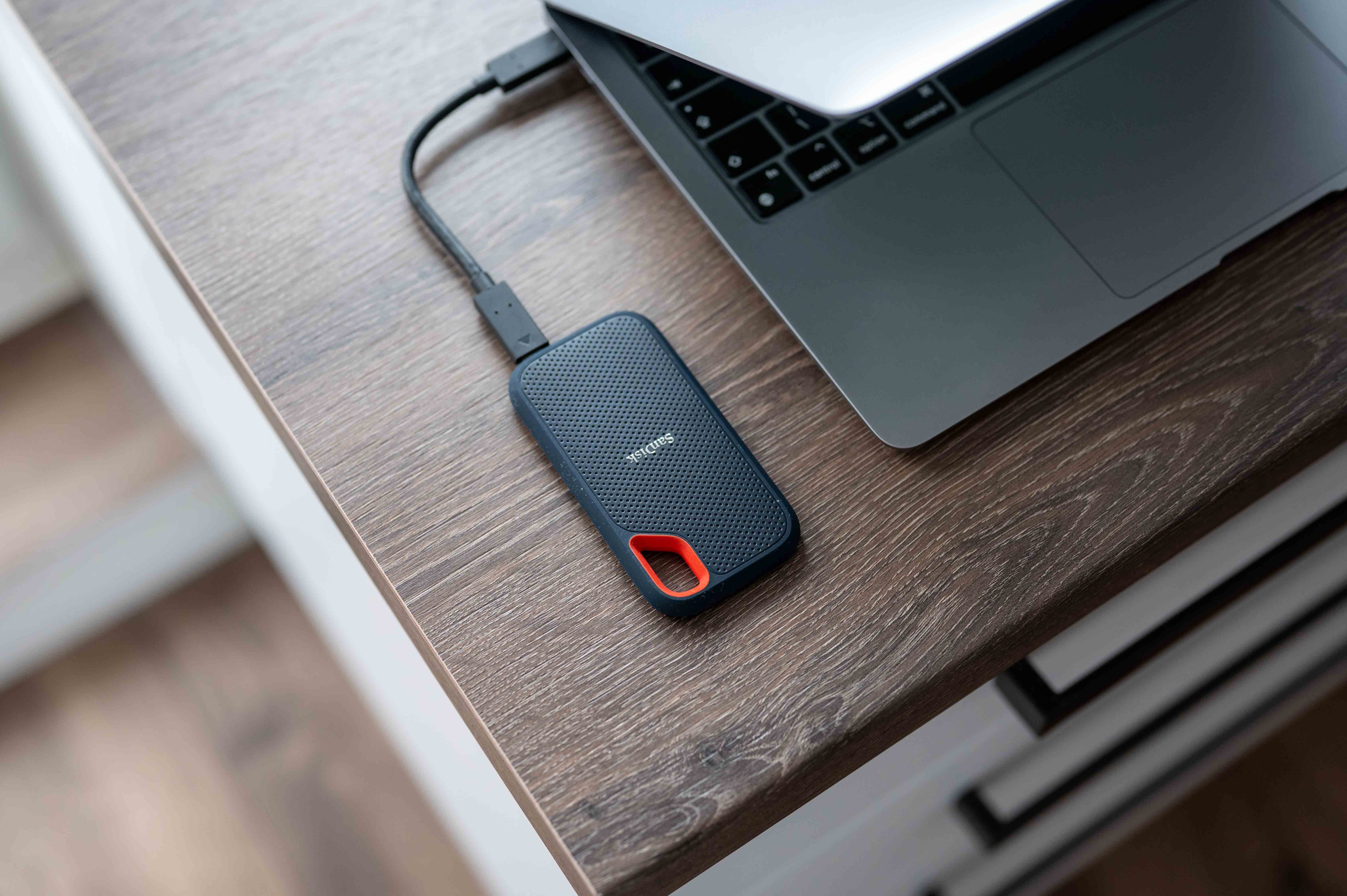 SanDisk Extreme Portable SSD 9