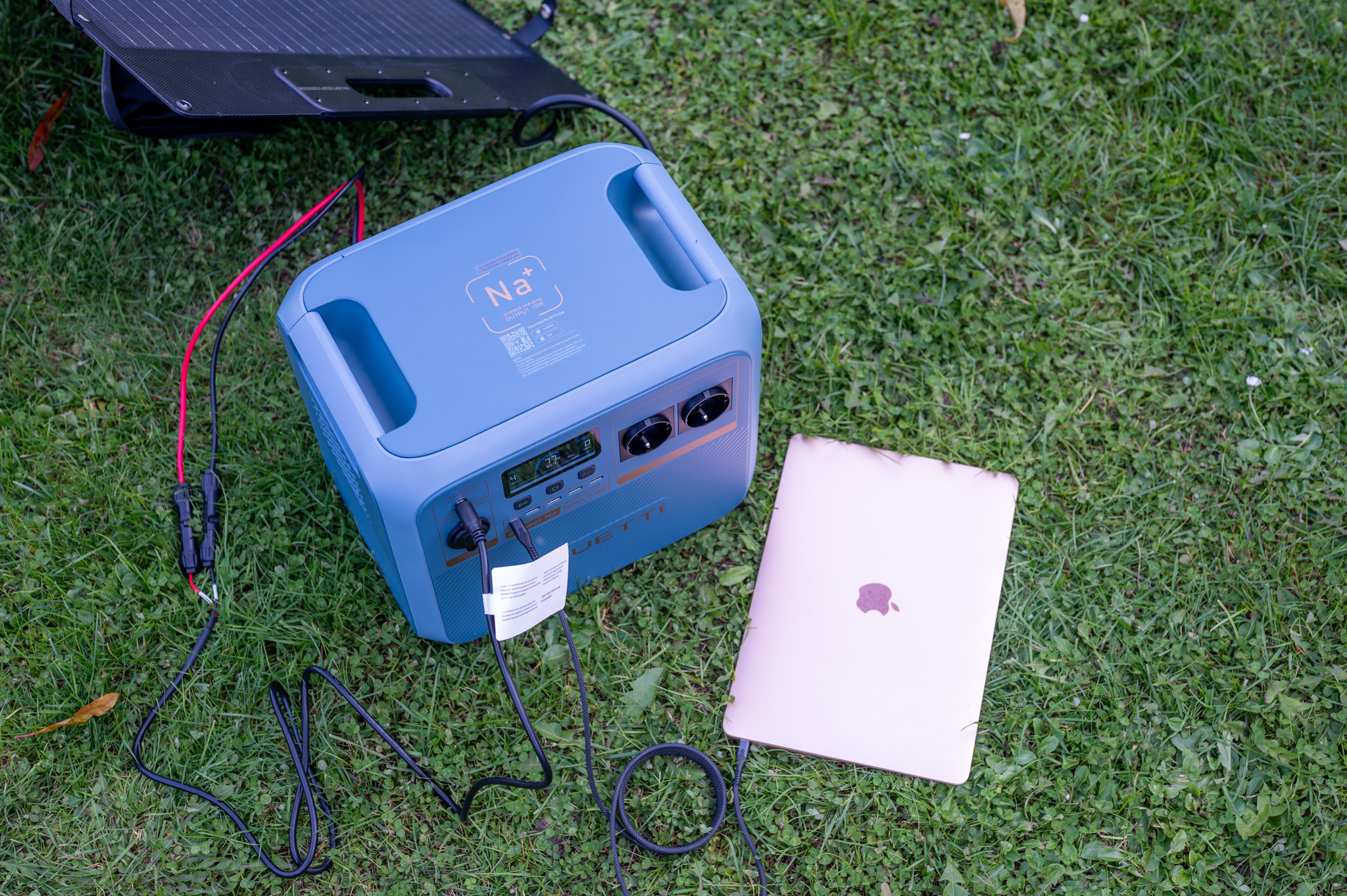 BLUETTI Pioneer Na 25 BLUETTI Pioneer Na 25