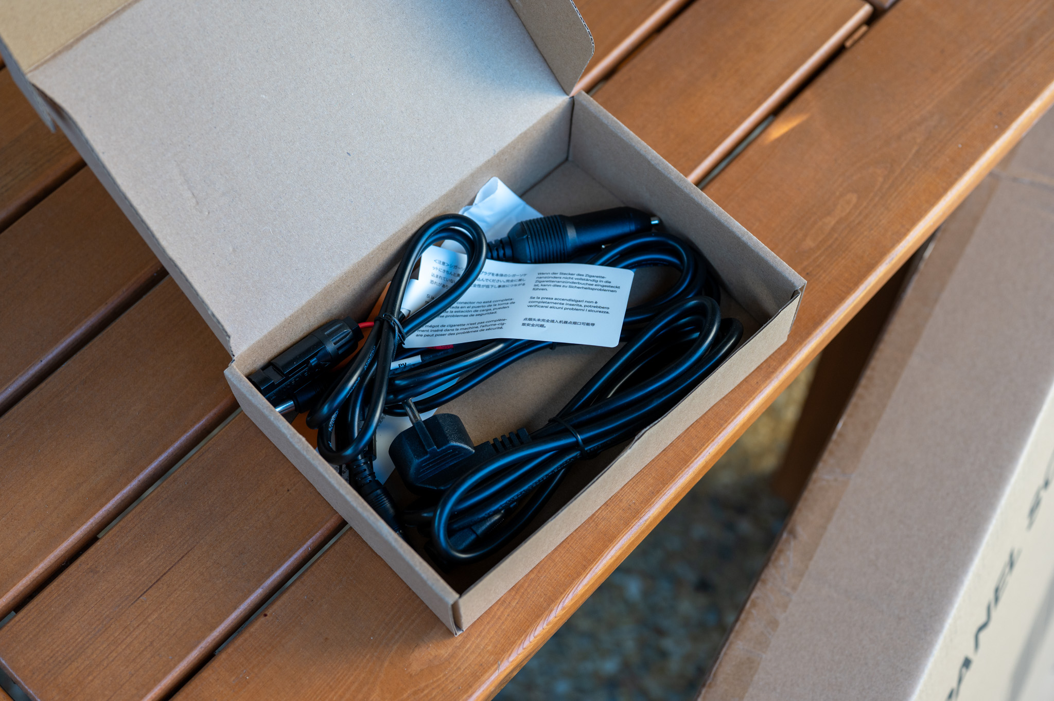 BLUETTI Pioneer Na 4 BLUETTI Pioneer Na 4