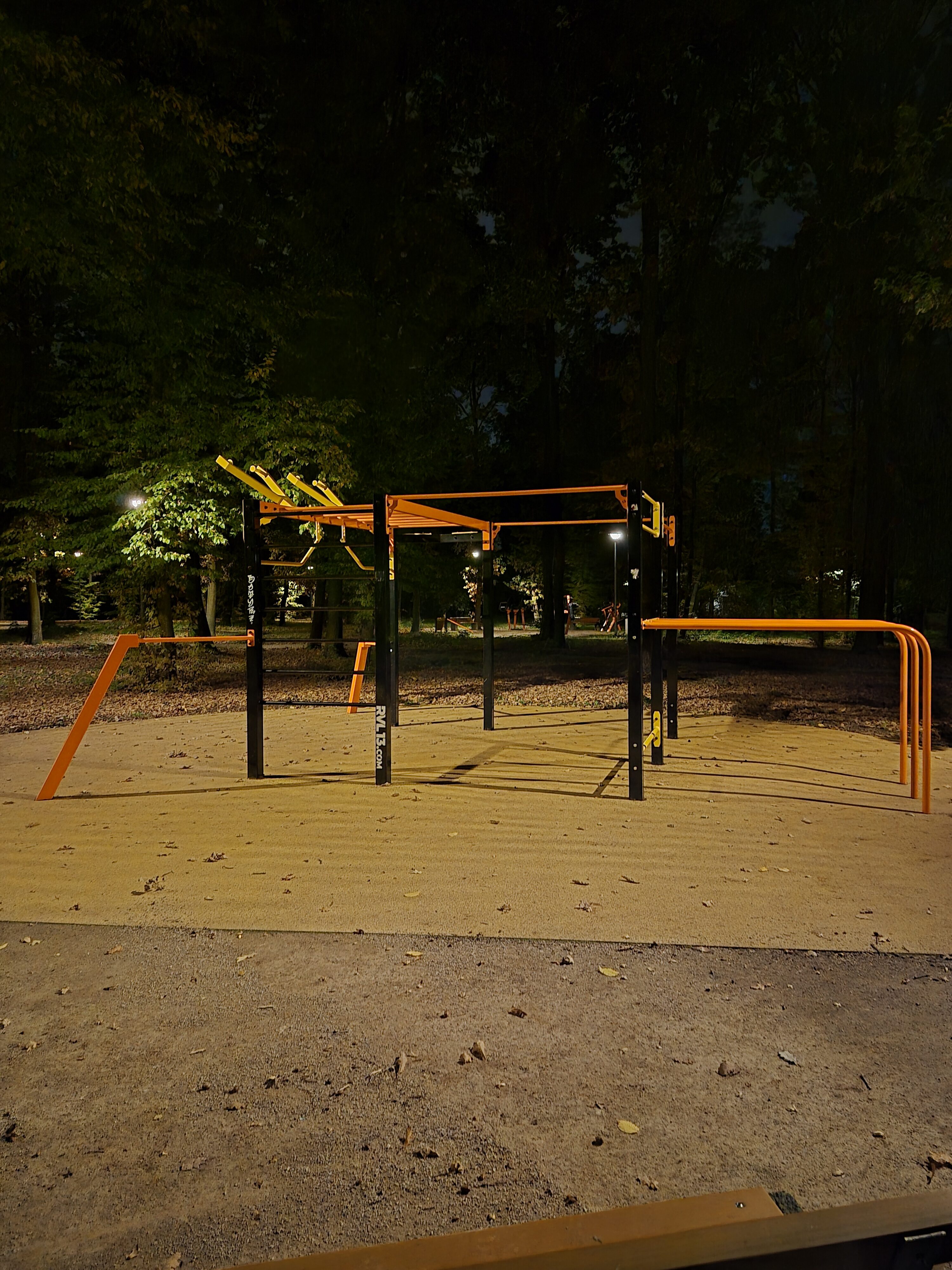 Galaxy S25 FE nocni fotka 19