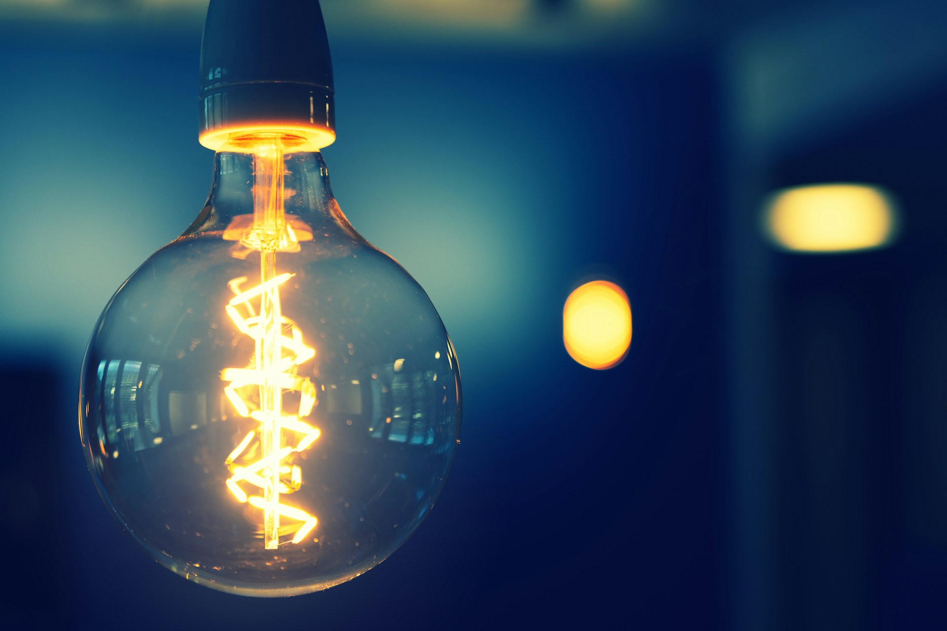 Klasik atau LED? T-LED meluncurkan kalkulator untuk menunjukkan seberapa banyak yang Anda hemat. Klasik atau LED? T-LED meluncurkan kalkulator untuk menunjukkan seberapa banyak yang Anda hemat.