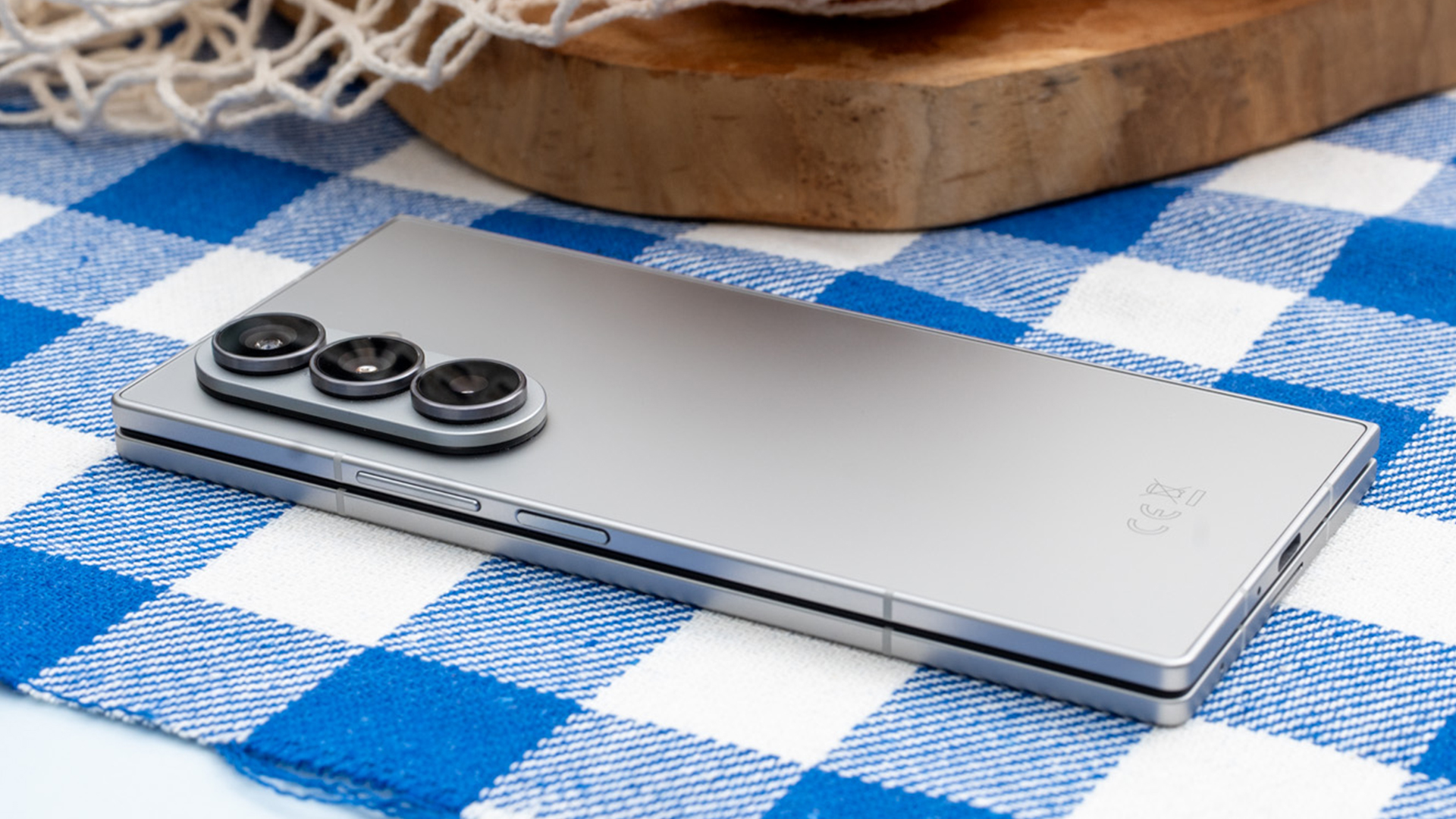 1920 1080 samsung fold7