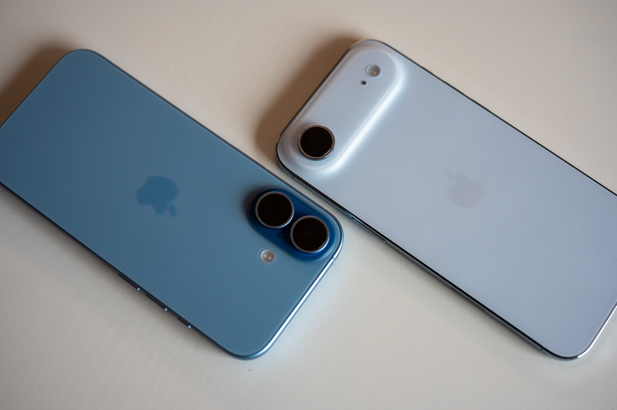 iPhone 17 vs iPhone Air