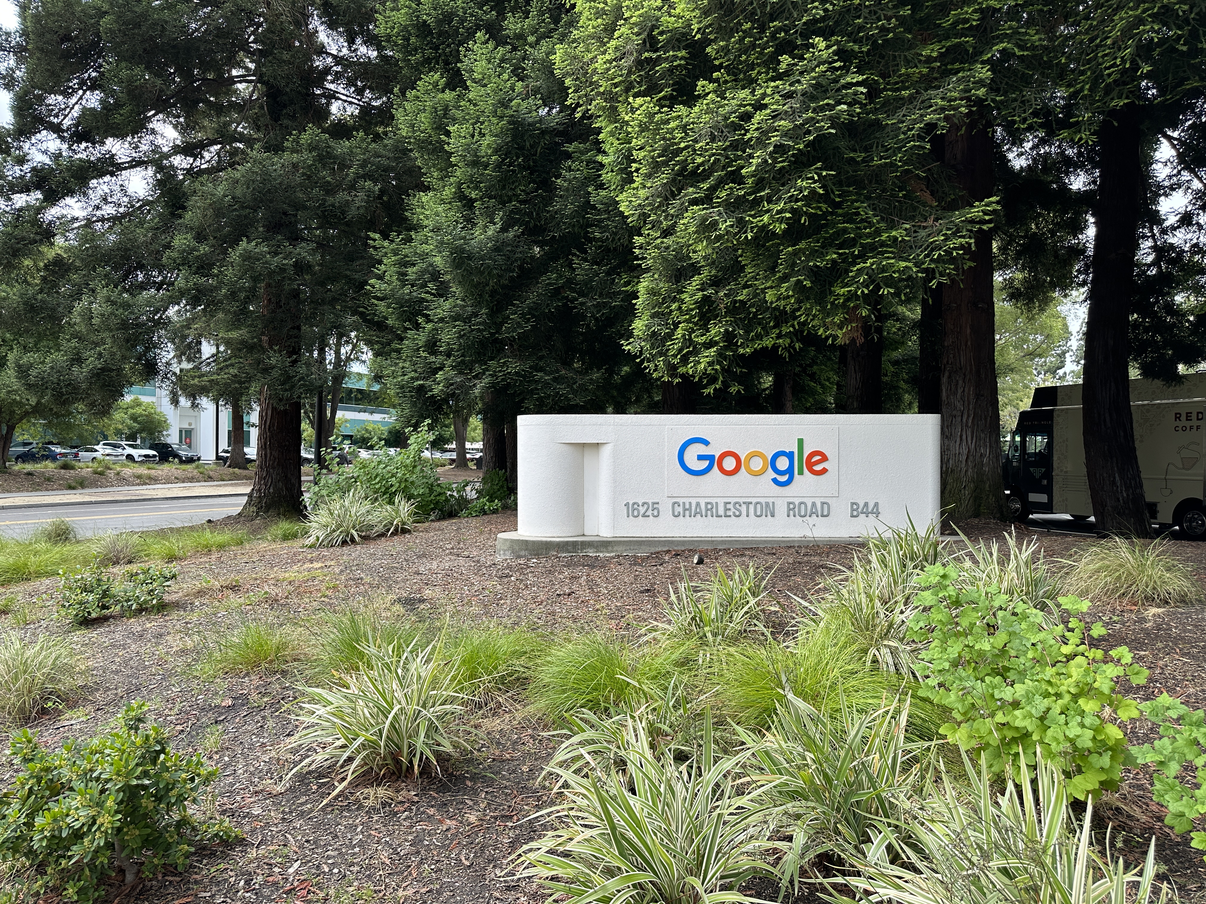 google logo
