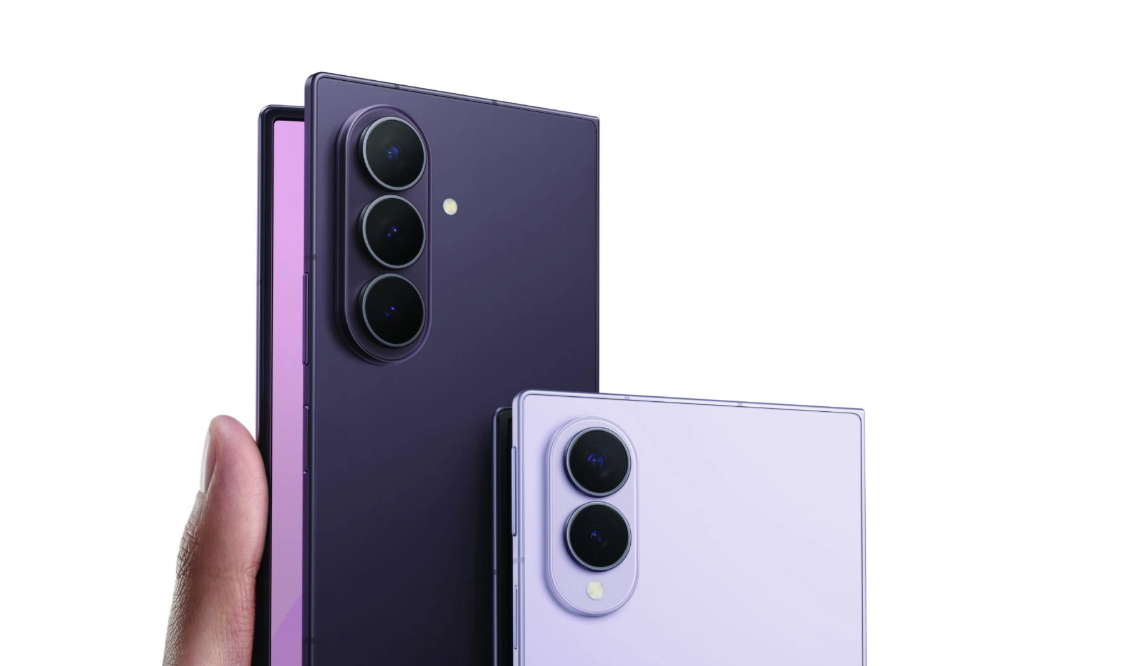Galaxy Z Fold8 cover