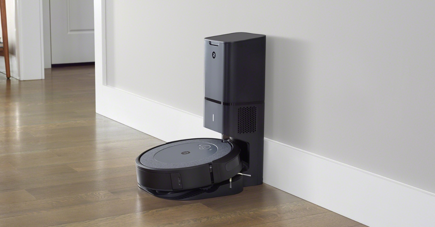 1520 794 iRobot Roomba i3